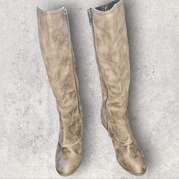 Fergalicious Brown Boots - Picture 3 of 7